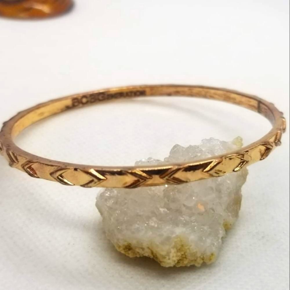 Bcbg rose gold tone Celtic bracelet‎